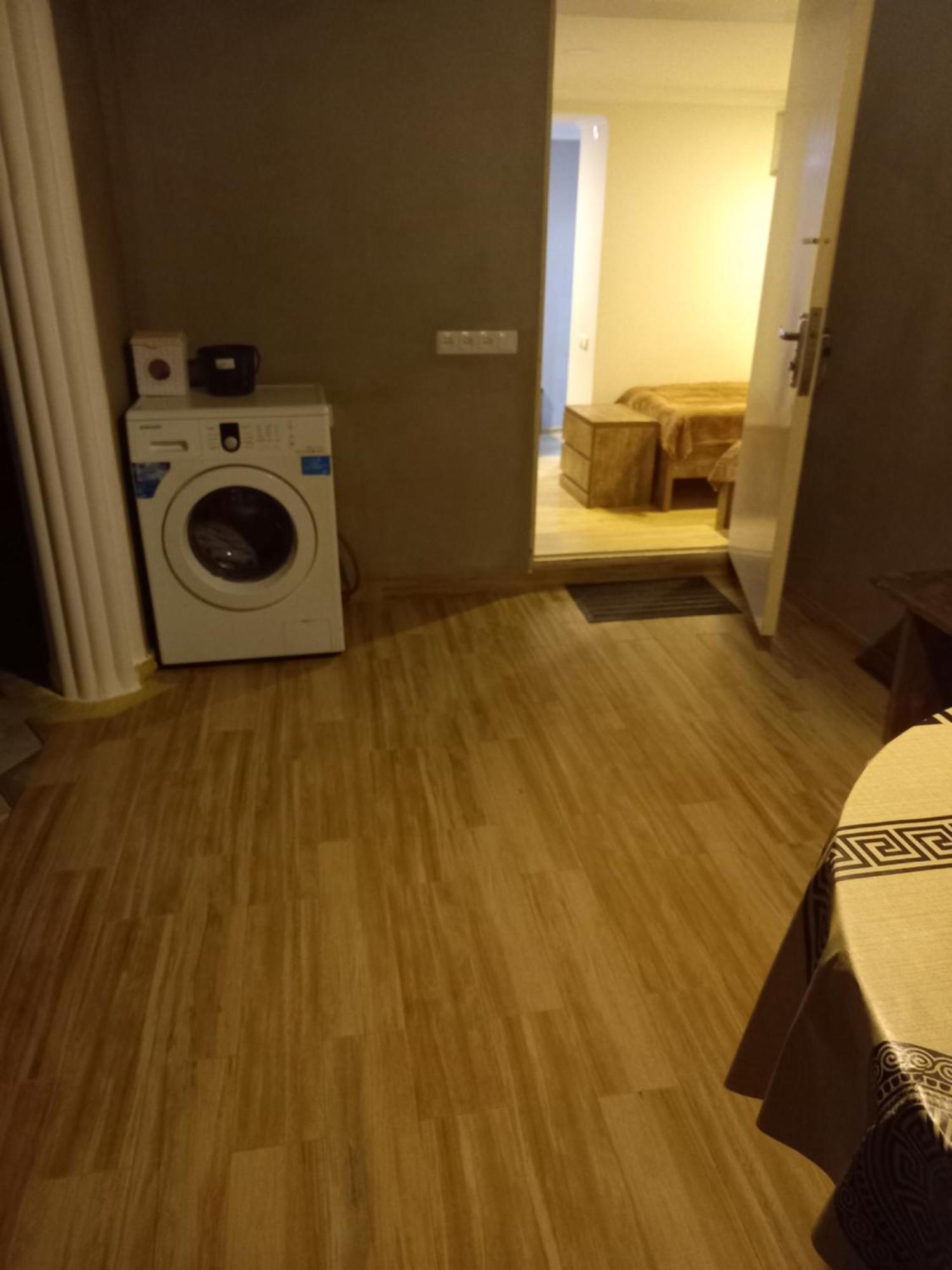 Tskaltubo Guest House On Mirian Mepe Екстер'єр фото